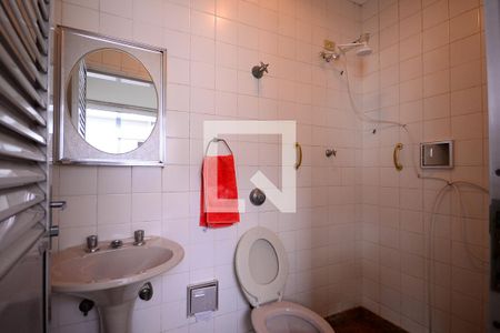 Casa à venda com 333m², 4 quartos e 2 vagasEdicula - Banheiro