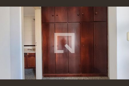 Apartamento à venda com 98m², 3 quartos e 1 vagaQuarto 2