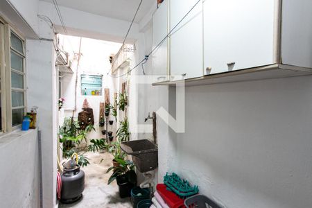 Casa à venda com 151m², 3 quartos e sem vaga Casa à venda com 151m², 3 quartos e sem vagaQuintal