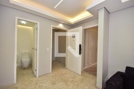 Hall de Entrada de apartamento à venda com 4 quartos, 200m² em Vila Andrade, São Paulo