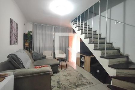 Sala de casa para alugar com 3 quartos, 170m² em Santa Maria, São Caetano do Sul