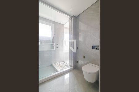 Casa à venda com 240m², 3 quartos e 2 vagas Casa à venda com 240m², 3 quartos e 2 vagasQuarto 2 - Closet