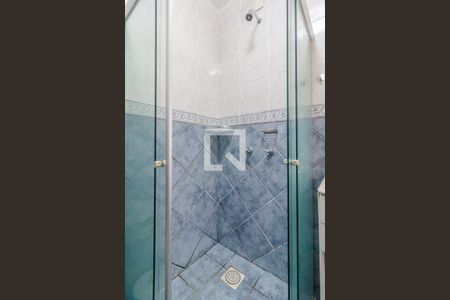 Casa à venda com 240m², 3 quartos e 2 vagas Casa à venda com 240m², 3 quartos e 2 vagasBanheiro 1