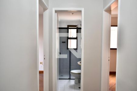 Corredor de apartamento à venda com 3 quartos, 100m² em Vila Monte Alegre, São Paulo
