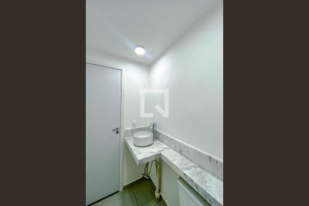 Apartamento para alugar com 38m², 2 quartos e sem vagaBanheiro
