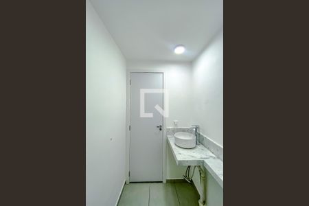 Apartamento para alugar com 38m², 2 quartos e sem vagaBanheiro