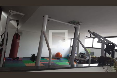 Casa à venda com 353m², 3 quartos e 6 vagas Casa à venda com 353m², 3 quartos e 6 vagasAcademia