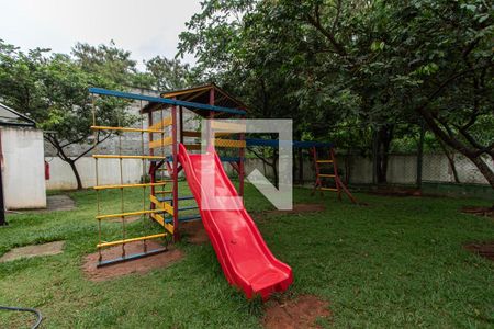 Apartamento para alugar com 50m², 2 quartos e 1 vaga Apartamento para alugar com 50m², 2 quartos e 1 vagaÁrea comum - Playground