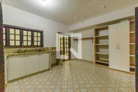 Casa de condomínio à venda com 469m², 4 quartos e 4 vagas Casa de condomínio à venda com 469m², 4 quartos e 4 vagasCozinha