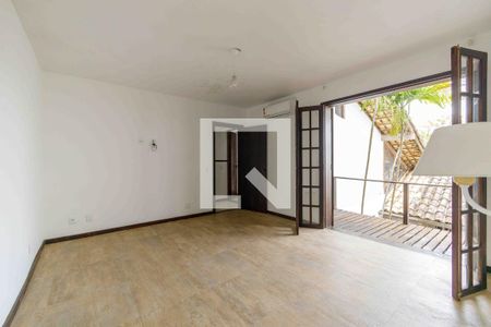 Casa de condomínio à venda com 469m², 4 quartos e 4 vagas Casa de condomínio à venda com 469m², 4 quartos e 4 vagasSuíte 1