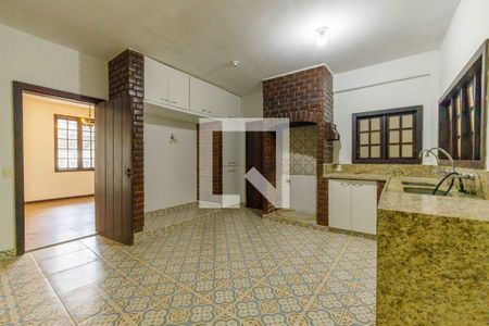 Casa de condomínio à venda com 469m², 4 quartos e 4 vagas Casa de condomínio à venda com 469m², 4 quartos e 4 vagasCozinha