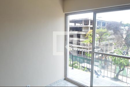 Apartamento para alugar com 117m², 3 quartos e 1 vaga Apartamento para alugar com 117m², 3 quartos e 1 vagaQuarto 2