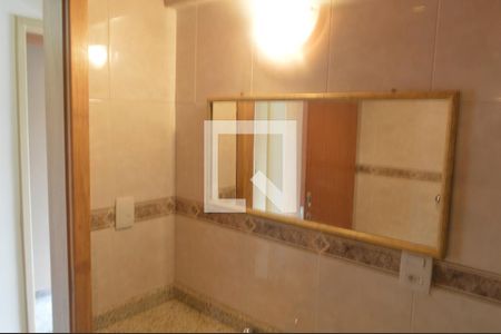 Apartamento para alugar com 117m², 3 quartos e 1 vaga Apartamento para alugar com 117m², 3 quartos e 1 vagaBanheiro