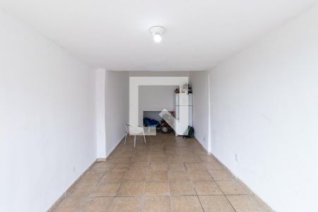 Casa para alugar com 225m², 4 quartos e 2 vagas Casa para alugar com 225m², 4 quartos e 2 vagasGaragem