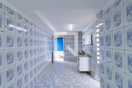 Casa para alugar com 225m², 4 quartos e 2 vagas Casa para alugar com 225m², 4 quartos e 2 vagasCozinha