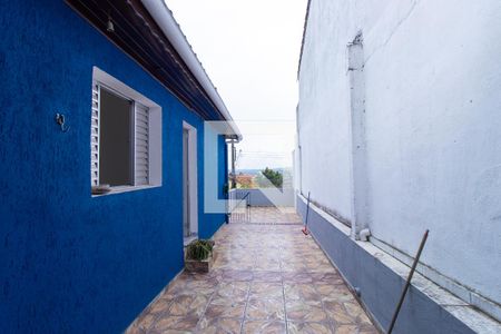 Casa para alugar com 225m², 4 quartos e 2 vagas Casa para alugar com 225m², 4 quartos e 2 vagasQuintal