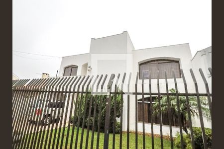 Casa para alugar com 80m², 2 quartos e sem vagaFachada