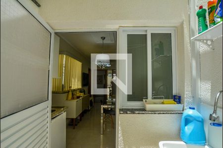 Apartamento à venda com 42m², 2 quartos e 1 vaga Apartamento à venda com 42m², 2 quartos e 1 vagaÁrea de Serviço