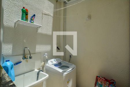 Apartamento à venda com 42m², 2 quartos e 1 vaga Apartamento à venda com 42m², 2 quartos e 1 vagaÁrea de Serviço