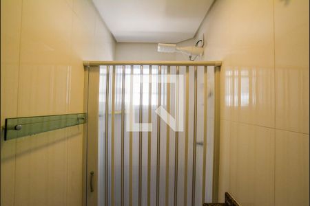Apartamento à venda com 42m², 2 quartos e 1 vaga Apartamento à venda com 42m², 2 quartos e 1 vagaBanheiro