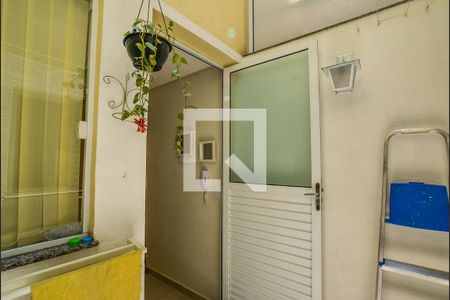 Apartamento à venda com 42m², 2 quartos e 1 vaga Apartamento à venda com 42m², 2 quartos e 1 vagaQuintal