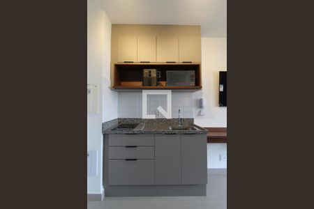 Sala/Cozinha de kitnet/studio para alugar com 1 quarto, 32m² em Moema, São Paulo