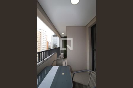 Varanda de kitnet/studio para alugar com 1 quarto, 32m² em Moema, São Paulo