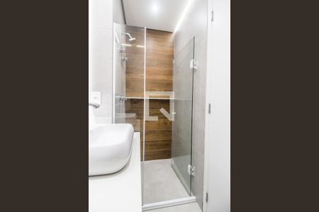 Apartamento à venda com 68m², 3 quartos e 2 vagas Apartamento à venda com 68m², 3 quartos e 2 vagasBanheiro 2