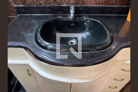 Apartamento à venda com 82m², 3 quartos e 1 vaga Apartamento à venda com 82m², 3 quartos e 1 vagaBanheiro Social