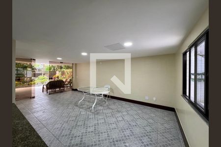 Apartamento à venda com 82m², 3 quartos e 1 vaga Apartamento à venda com 82m², 3 quartos e 1 vagaÁrea comum