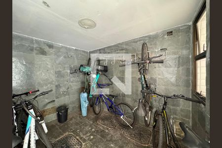 Apartamento à venda com 82m², 3 quartos e 1 vaga Apartamento à venda com 82m², 3 quartos e 1 vagaÁrea comum