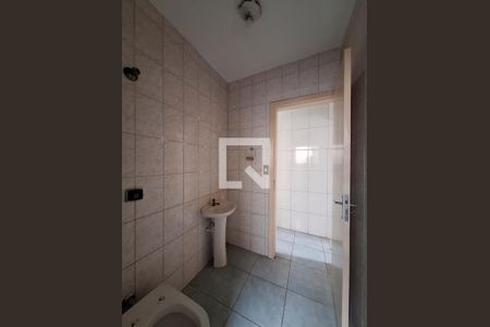 Casa para alugar com 60m², 2 quartos e sem vagaBanheiro