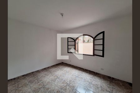 Quarto 1 de casa para alugar com 2 quartos, 60m² em Jardim Paraíso, São Paulo