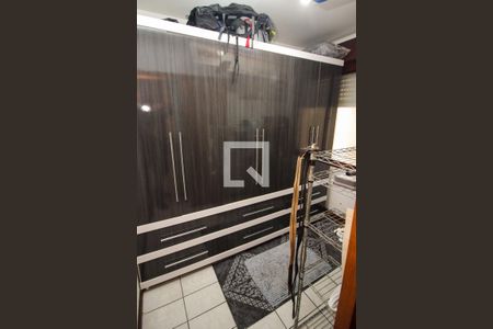 Apartamento à venda com 105m², 2 quartos e 2 vagasCloset da suíte 1