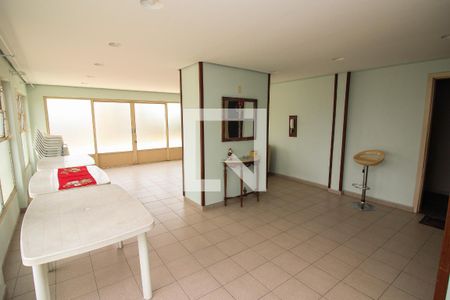 Apartamento à venda com 105m², 2 quartos e 2 vagasÁrea comum - Salão de festas