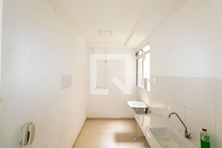 Apartamento para alugar com 40m², 2 quartos e sem vagaCozinha e Área de Serviço