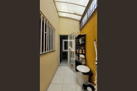 Casa à venda com 120m², 3 quartos e 2 vagasLavanderia