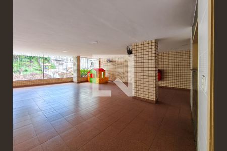 Apartamento à venda com 62m², 2 quartos e 1 vaga Apartamento à venda com 62m², 2 quartos e 1 vagaÁrea comum - Playground