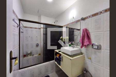 Apartamento à venda com 62m², 2 quartos e 1 vaga Apartamento à venda com 62m², 2 quartos e 1 vagaBanheiro Corredor