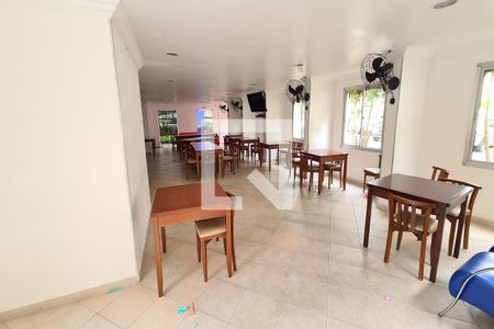 Apartamento para alugar com 69m², 3 quartos e 1 vaga Apartamento para alugar com 69m², 3 quartos e 1 vagaÁrea comum - Salão de festas