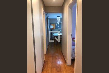 Sala de apartamento à venda com 3 quartos, 97m² em Pinheirinho, Santo André