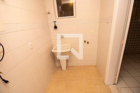 Apartamento à venda com 122m², 2 quartos e 1 vagaÁrea de Serviço