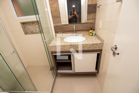 Apartamento à venda com 122m², 2 quartos e 1 vagaBanheiro quarto 2
