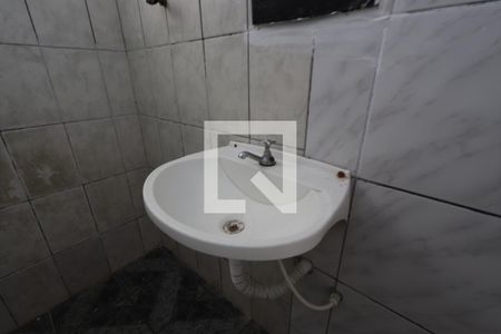 Casa para alugar com 48m², 1 quarto e sem vagaBanheiro