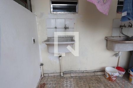 Casa para alugar com 48m², 1 quarto e sem vagaÁrea de Serviço