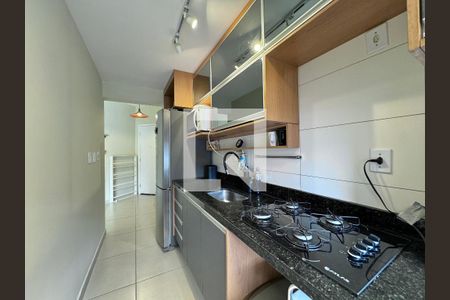Apartamento à venda com 55m², 2 quartos e 1 vaga Apartamento à venda com 55m², 2 quartos e 1 vagaCozinha e Área de Serviço