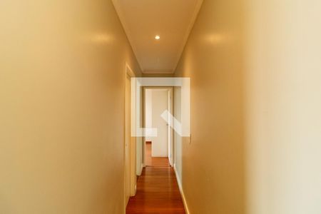 Apartamento à venda com 56m², 2 quartos e 1 vaga Apartamento à venda com 56m², 2 quartos e 1 vagaCorredor
