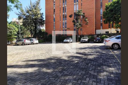 Apartamento à venda com 72m², 2 quartos e 1 vagaFachada