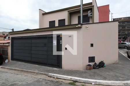 Casa para alugar com 110m², 3 quartos e 3 vagasFachada