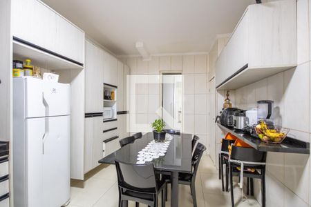 Casa para alugar com 180m², 4 quartos e 2 vagasCozinha